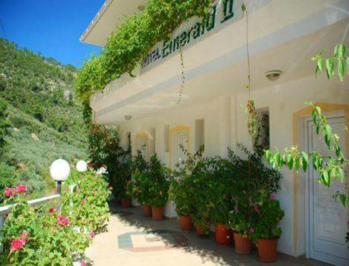 Hotel Emerald Chrysi Ammoudia Buitenkant foto