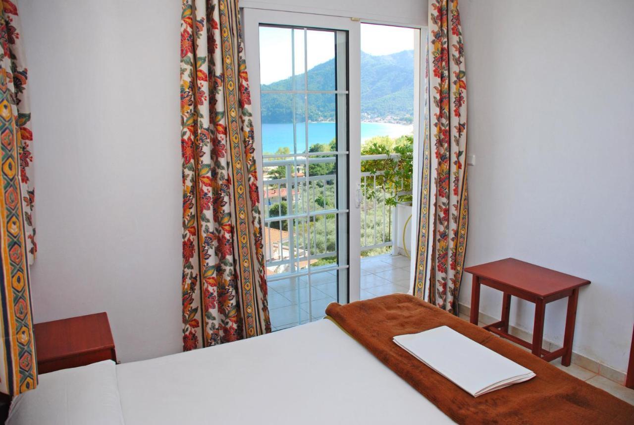 Hotel Emerald Chrysi Ammoudia Kamer foto